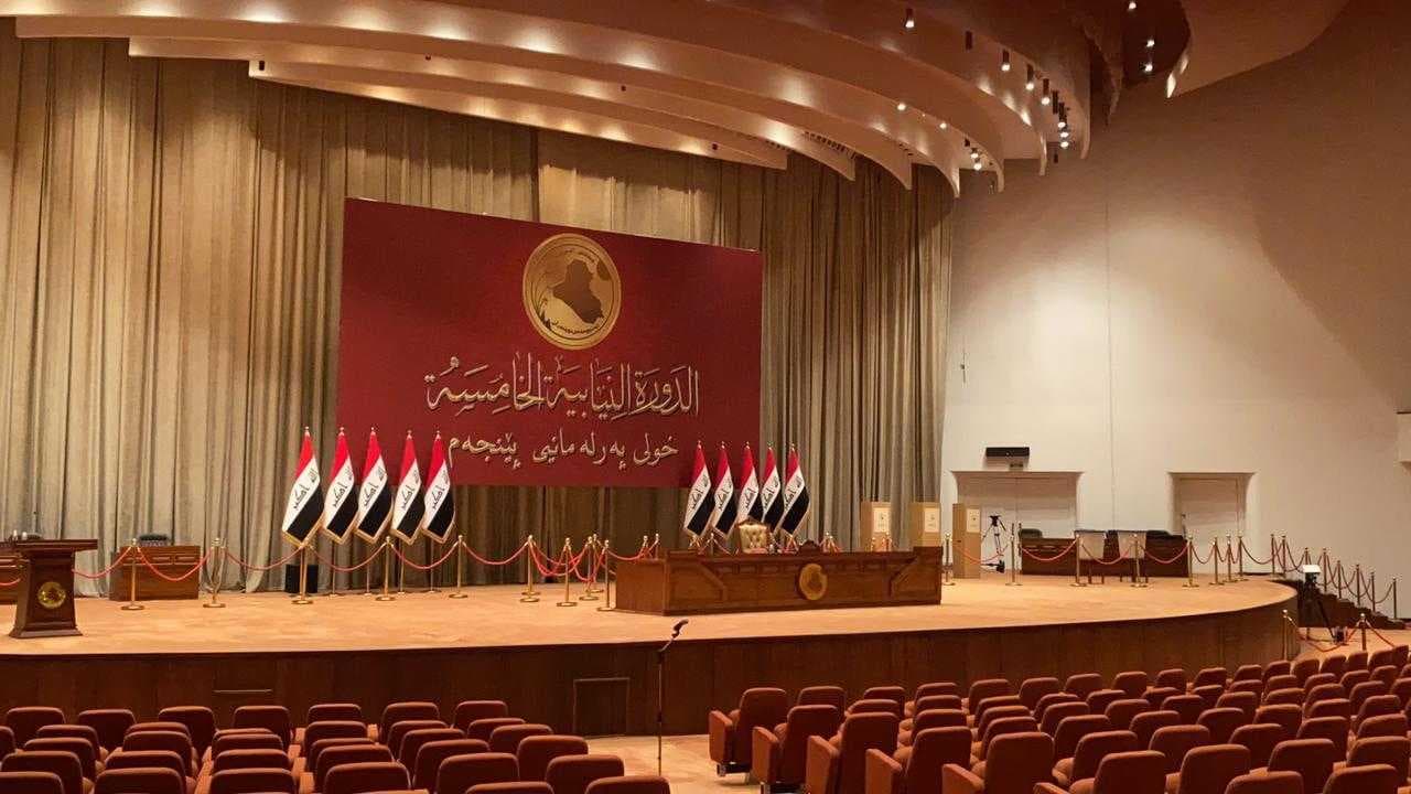 البرلمان يؤجل انعقاد جلسته نصف ساعة لعدم اكتمال النصاب القانونية