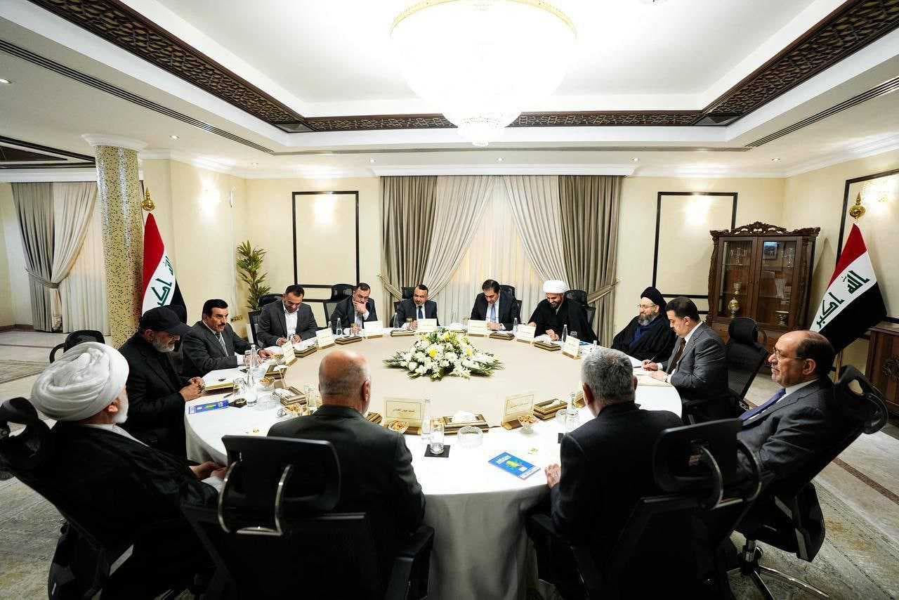 الإطار التنسيقي يؤكد موقفه الثابت الداعم لحصر السلاح بيد الدولة