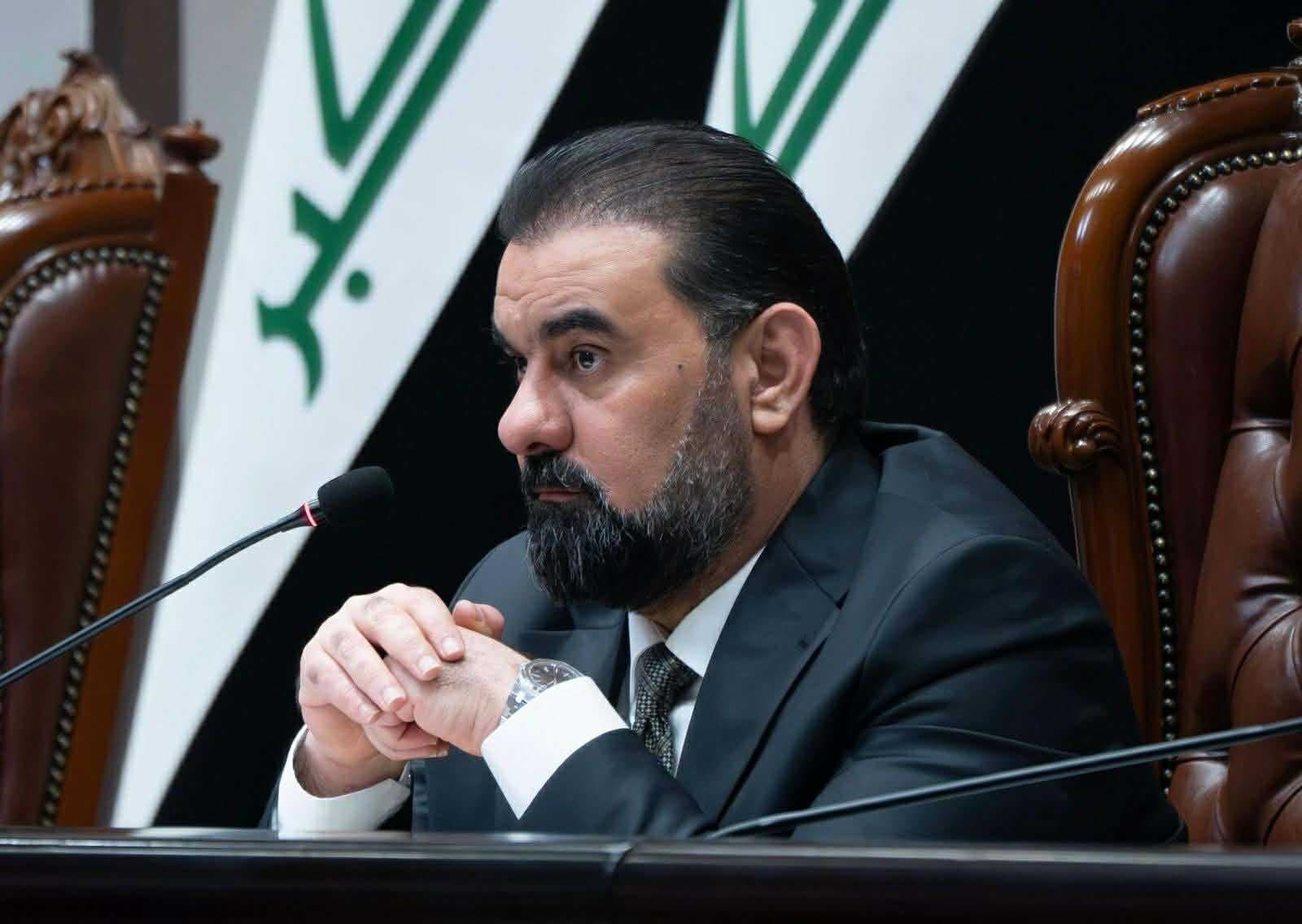 الحلبوسي: رئاسة مجلس النواب قررت عقد جلسة خاصة بمناقشة صادرات النفط عبر منفذ جيهان