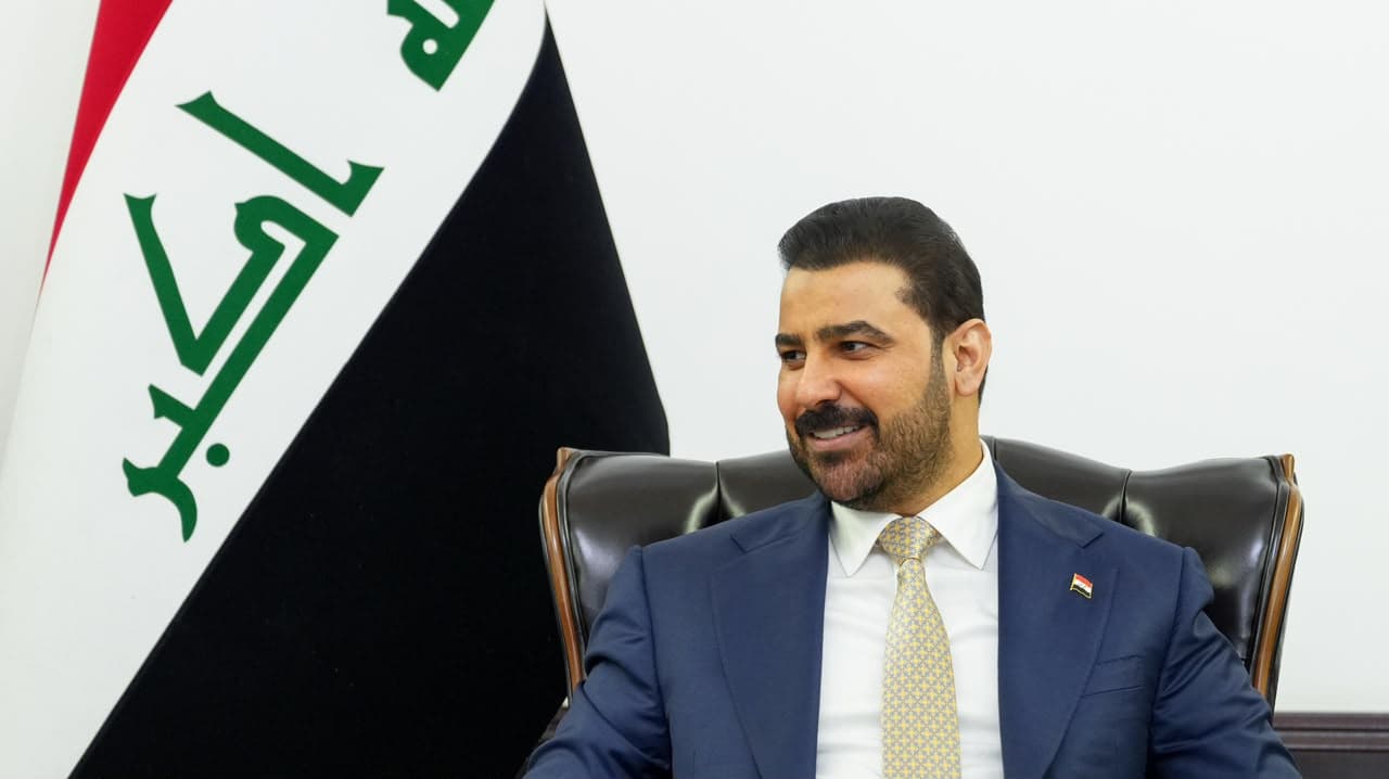 الزيدي يبارك توحيد البيشمركة ويشدد على وحدة القرار الدفاعي العراقي