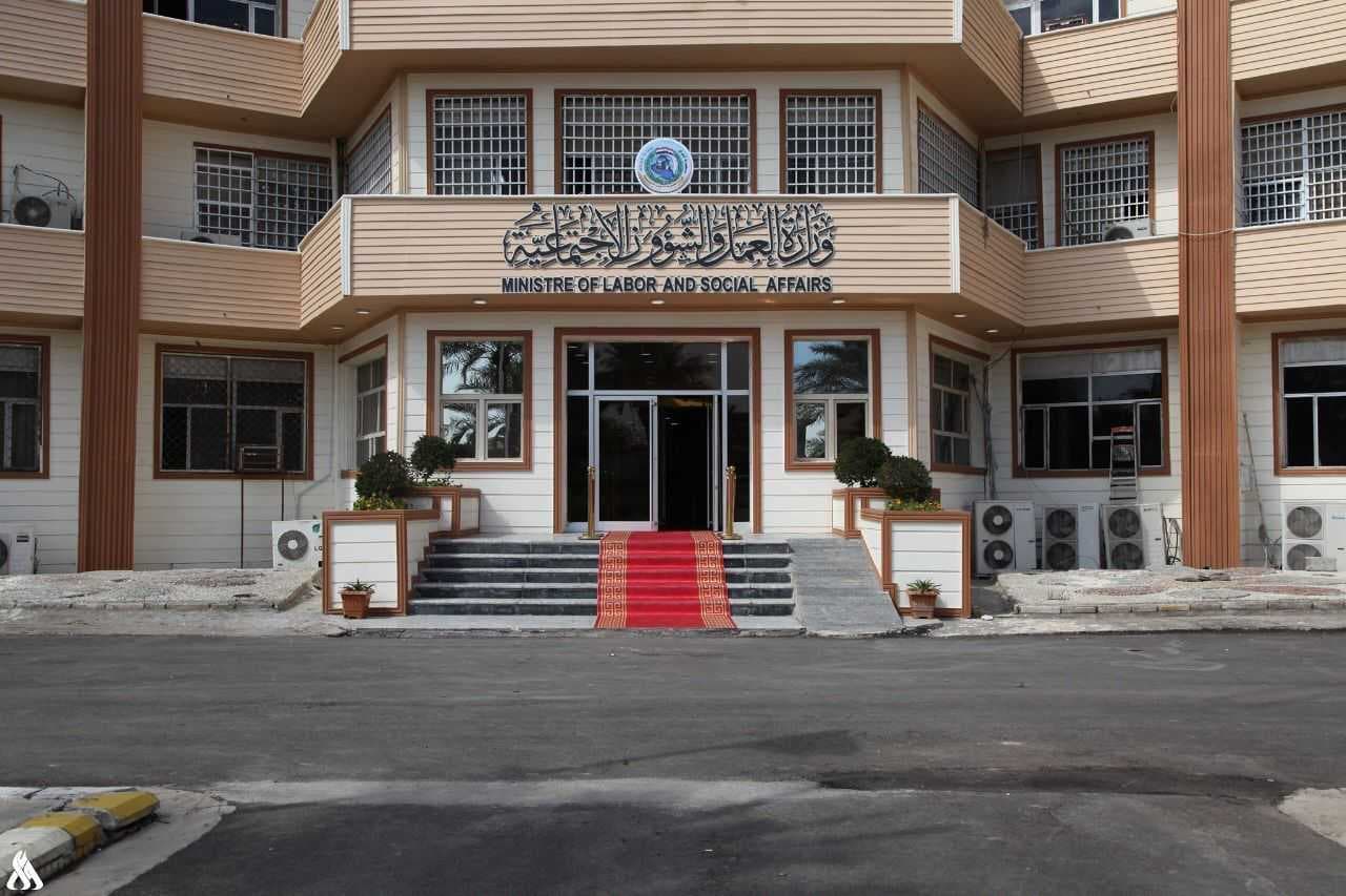 العمل: شمول أكثر من 4 آلاف من الجرحى العسكريين بقانون ذوي الإعاقة