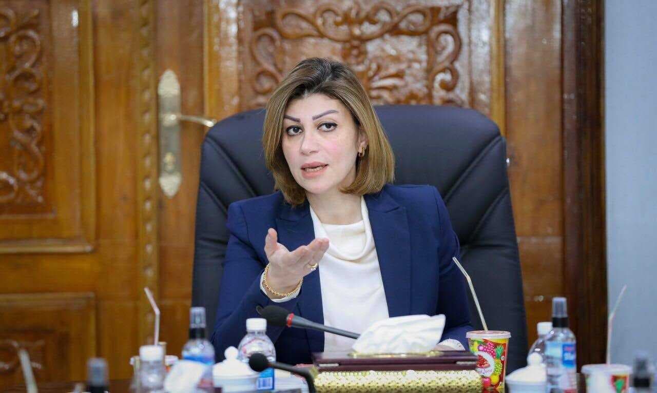 وزيرة الهجرة توجه بالاستنفار لاستقبال وتسجيل الأسر الأيزيدية العائدة إلى سنجار