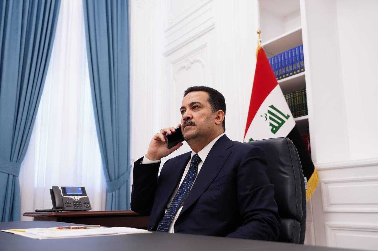 رئيس الوزراء يجري اتصالاً هاتفياً مع اللاعب أيمن حسين للاطمئنان على صحته