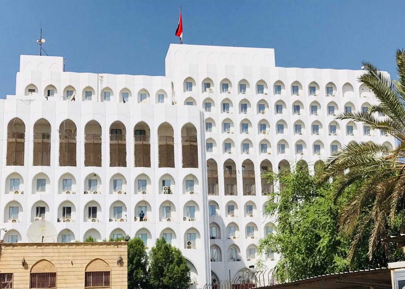 الخارجية: تعرض القنصلية العراقية في إسطنبول إلى إطلاق نار من قبل مجهولين