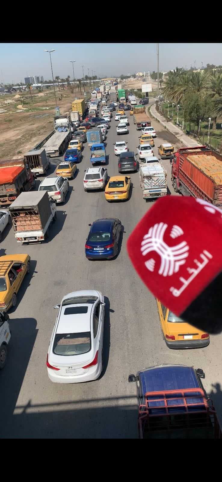 اختناقات مرورية تشل بغداد مع انطلاق الدوام الرسمي