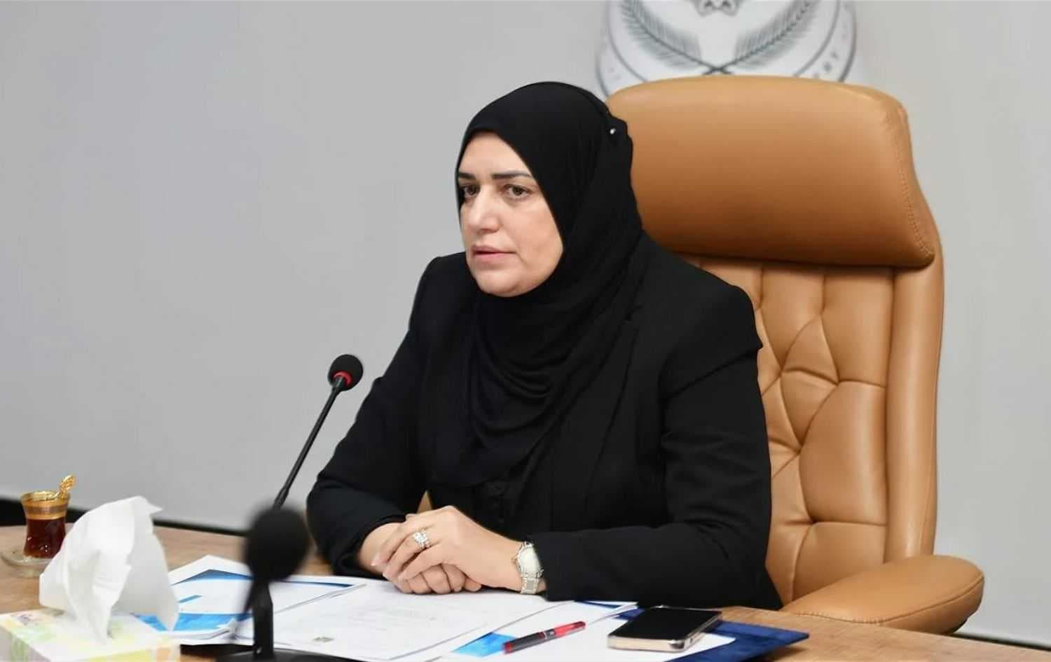 طيف سامي: لا جدوى من إعداد جداول الموازنة في ظل استمرار الإقليم بعدم تسديد ما بذمته من التزامات مالية