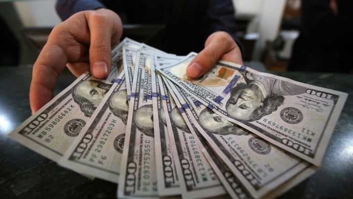 الورقة بـ144,750.. استقرار أسعار صرف الدولار قبل نهاية العام