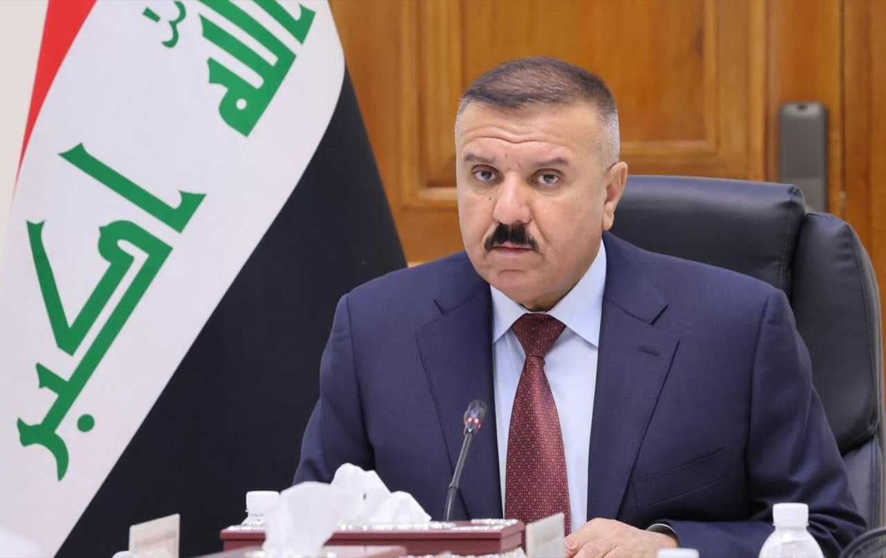 الشمري: تحصينات وخندق بطول 620 كم وكاميرات لمراقبة الحدود مع سوريا