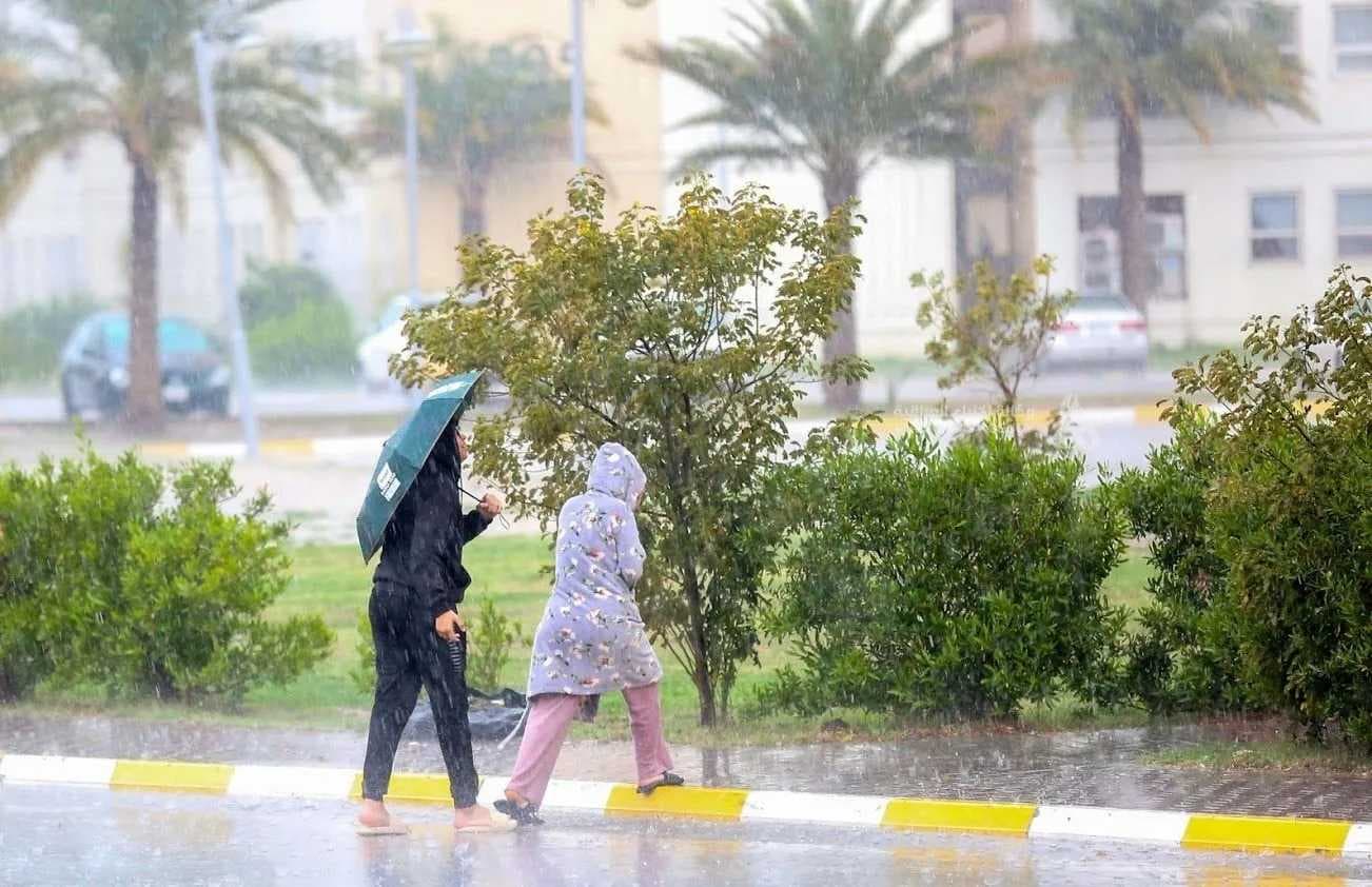 الأنواء الجوية: أمطار مستمرة خلال اليومين المقبلين