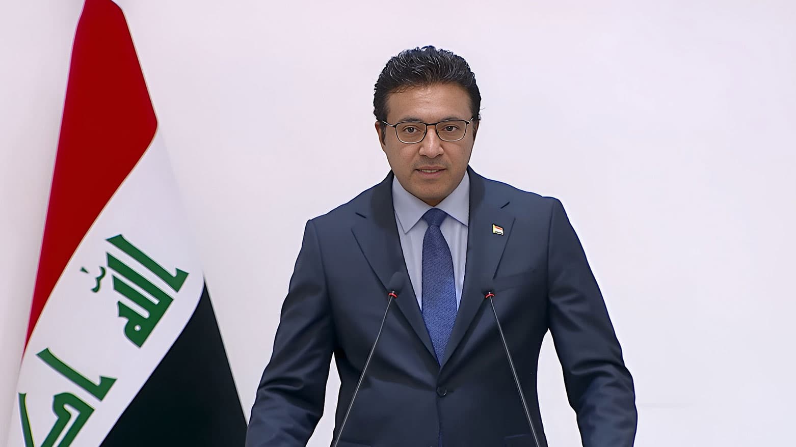المتحدث باسم الحكومة حيدر العبودي: الحكومة بدأت منذ توليها المسؤولية بتنفيذ برنامج حصر السلاح بيد الدولة وإنفاذ القانون