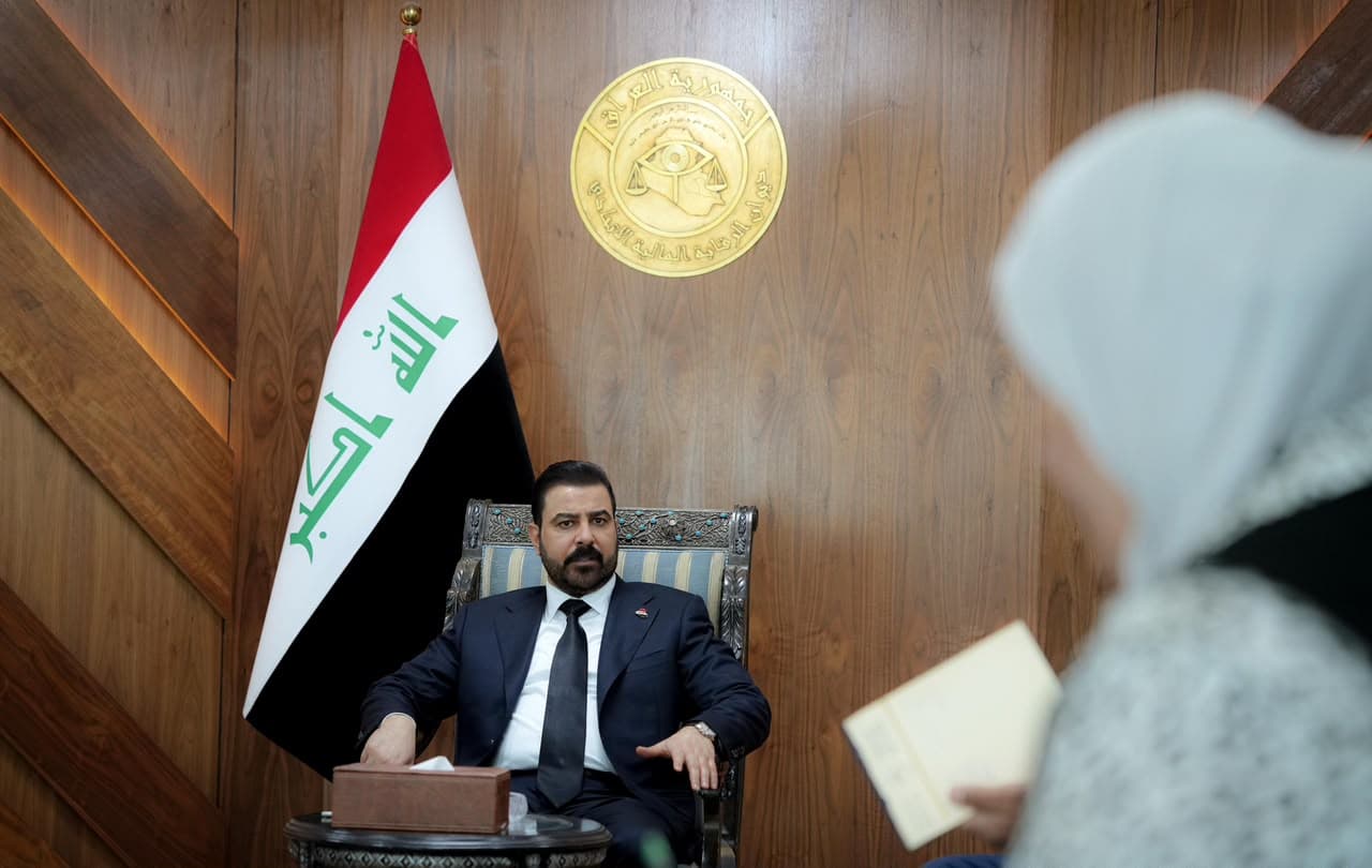 رئيس مجلس الوزراء علي فالح الزيدي يستقبل رئيسي مؤسستي الشهداء والسجناء السياسيين
