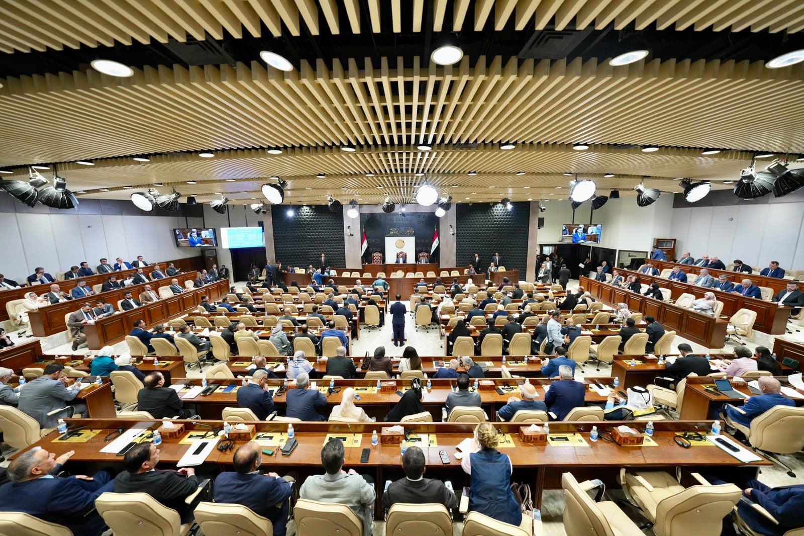 البرلمان يتحرك بشأن تلوث دجلة.. توصيات لكشف المتسببين والحد من آثاره