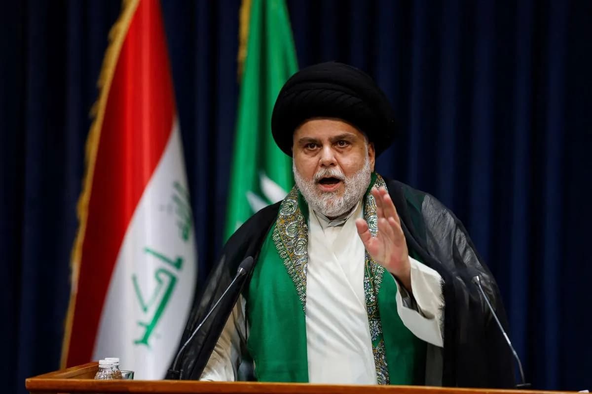 السيد الصدر يوصي بتشديد الرقابة بأسواق النجف الأشرف ويمنع استعمال صور آل الصدر بالمجالات التجارية